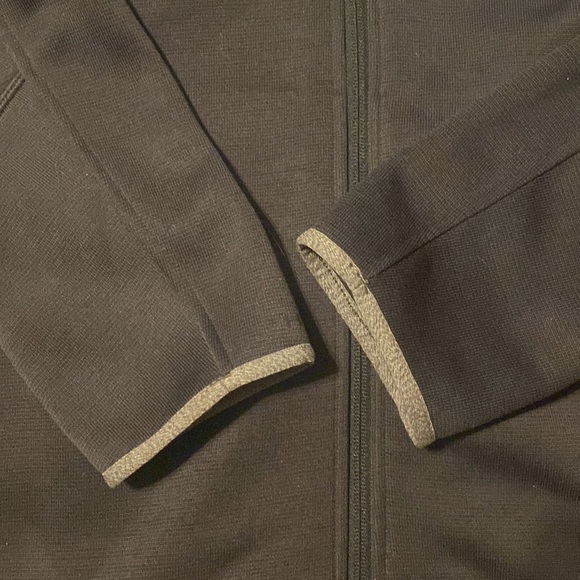 Under Armour Large full-zip fleece hooded sweatshirt hoodie black. GUC - Picture 5 of 5